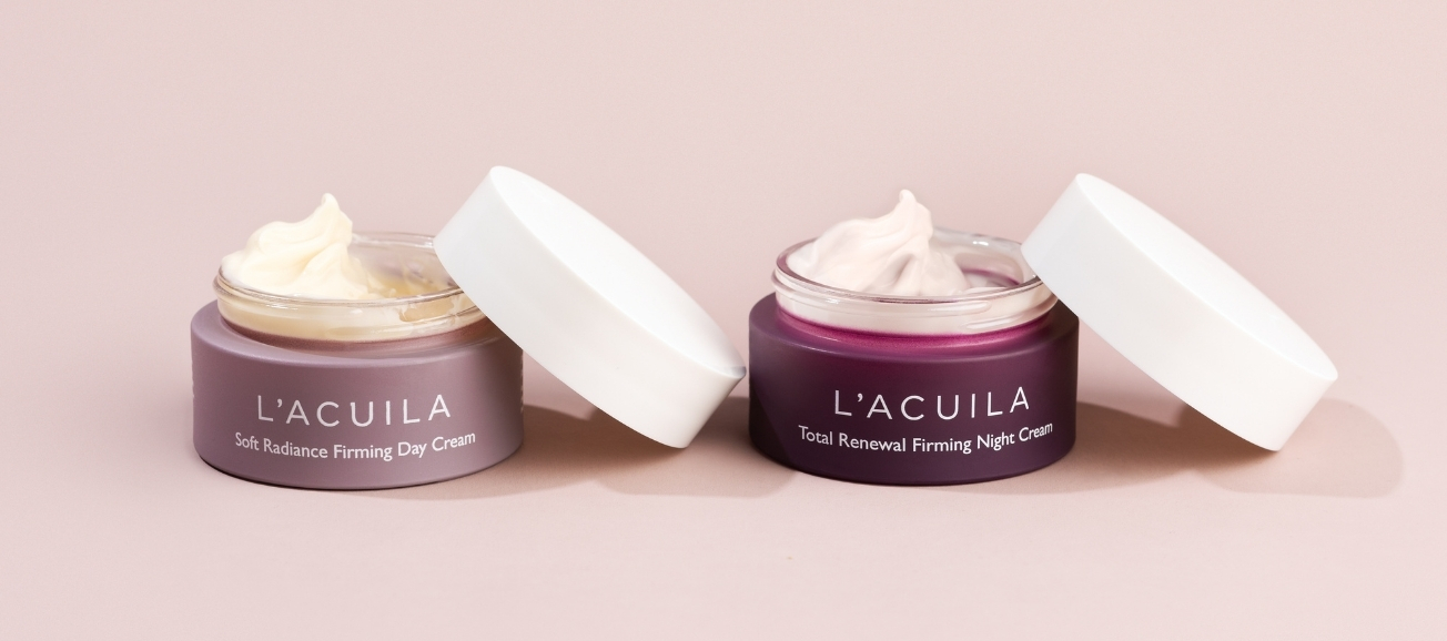 L&rsquo;Acuila dagkr&auml;m och nattkr&auml;m i &ouml;ppna burkar.